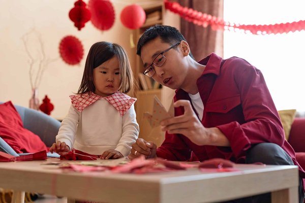 Dresser votre balcon avec style : des plantes grimpantes pour un extérieur enchanteur