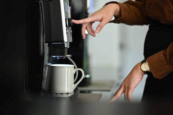 Ressourcez-vous avec la machine à café bureau idéale pendant la pause