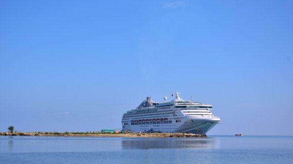 Destination ensoleillée : partez à la découverte des îles depuis le port de Marseille